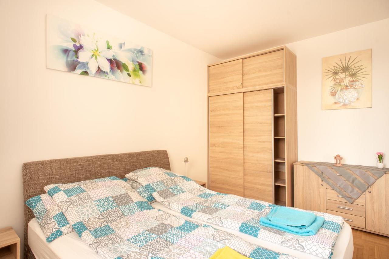 Modor Apartman Alsópáhok Екстериор снимка